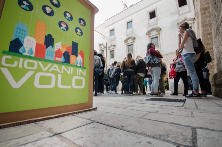 Il volontariato nuovamente in campo per i giovani. Ha inizio la XV ed. di Giovani in Volo.