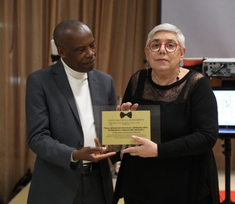 “Gran Galà della Solidarietà: 10 anni di missione e oltre…”. Opera don Bonifacio Azione Verde premia il CSV Taranto